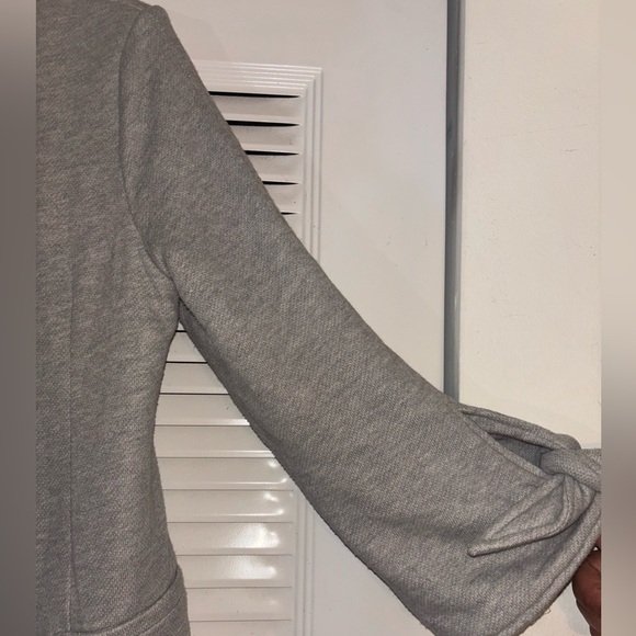 OLIVIA MOON Gray Open Jacket With Tie Cuffs - Picture 7 of 8